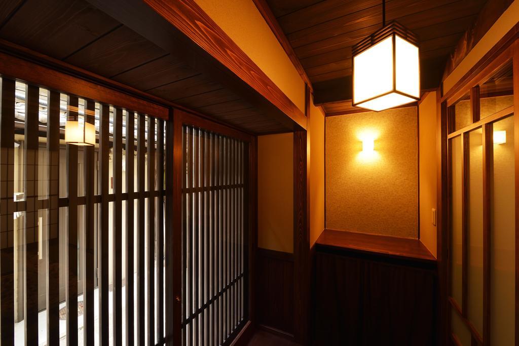 Вілла Kyoto Tachibanaya Nijojo North Екстер'єр фото