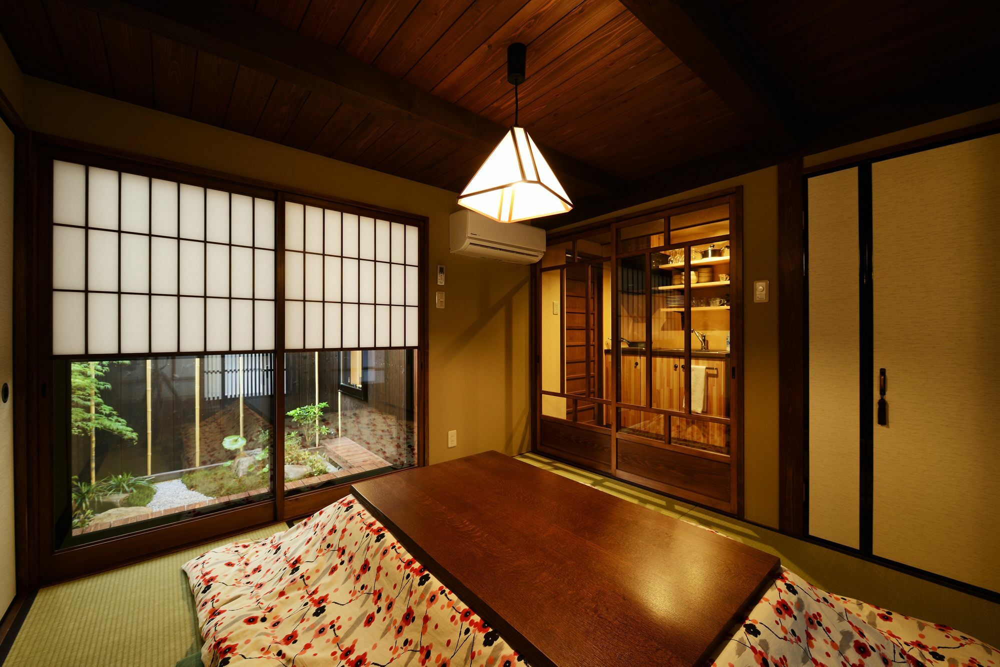 Вілла Kyoto Tachibanaya Nijojo North Екстер'єр фото